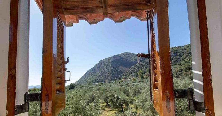 Manousi 2 - First Floor Villa Mistras Exterior foto
