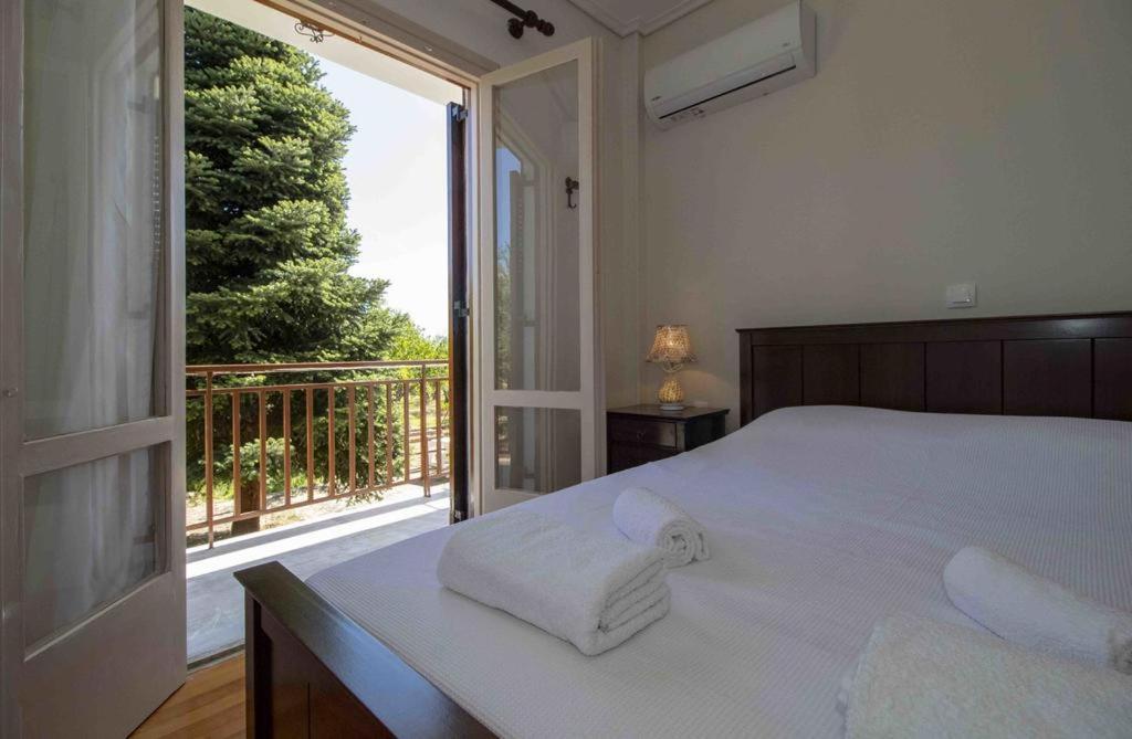 Manousi 2 - First Floor Villa Mistras Exterior foto